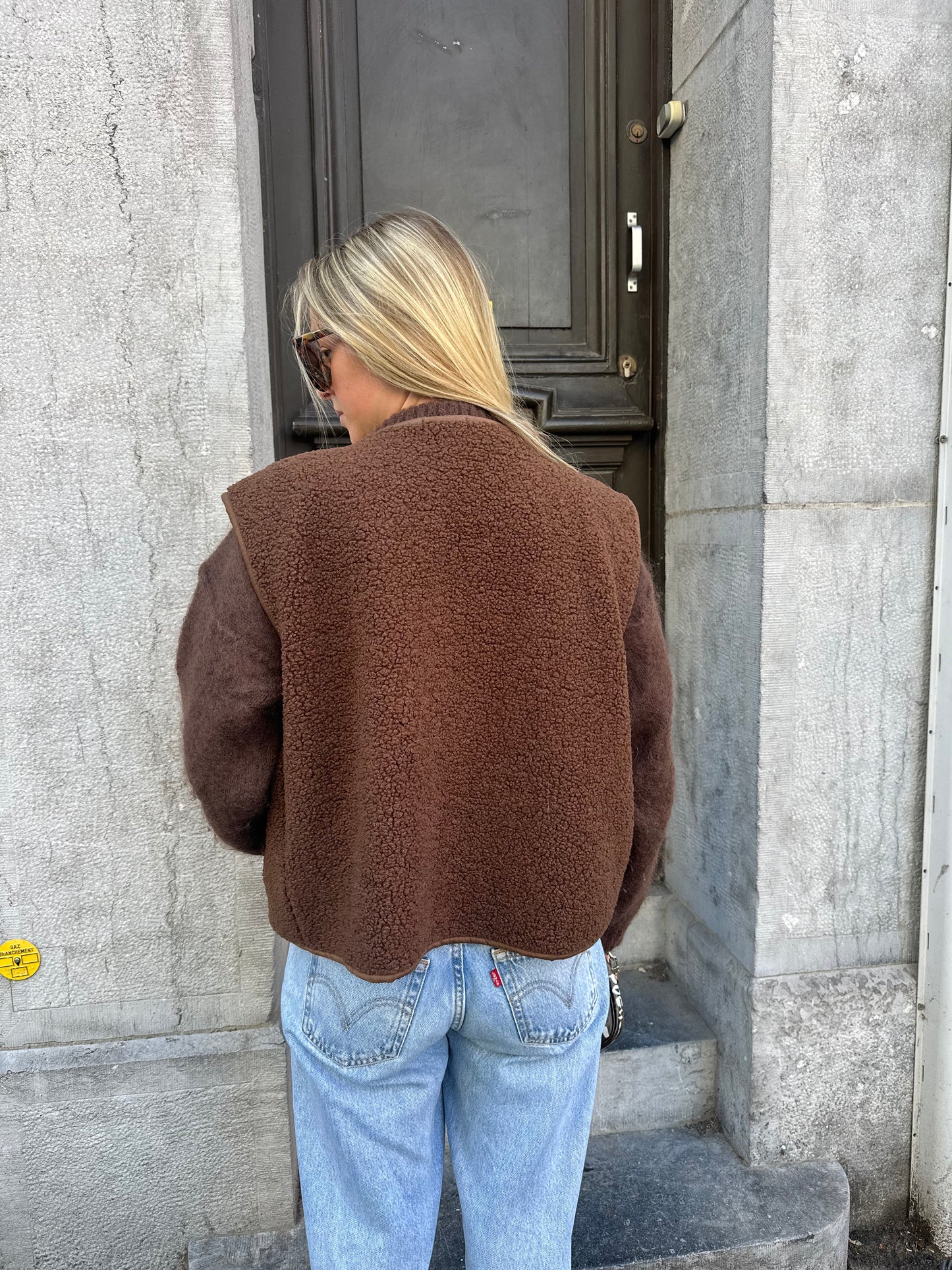 Gilet Gaby moumoute sans manches chocolat