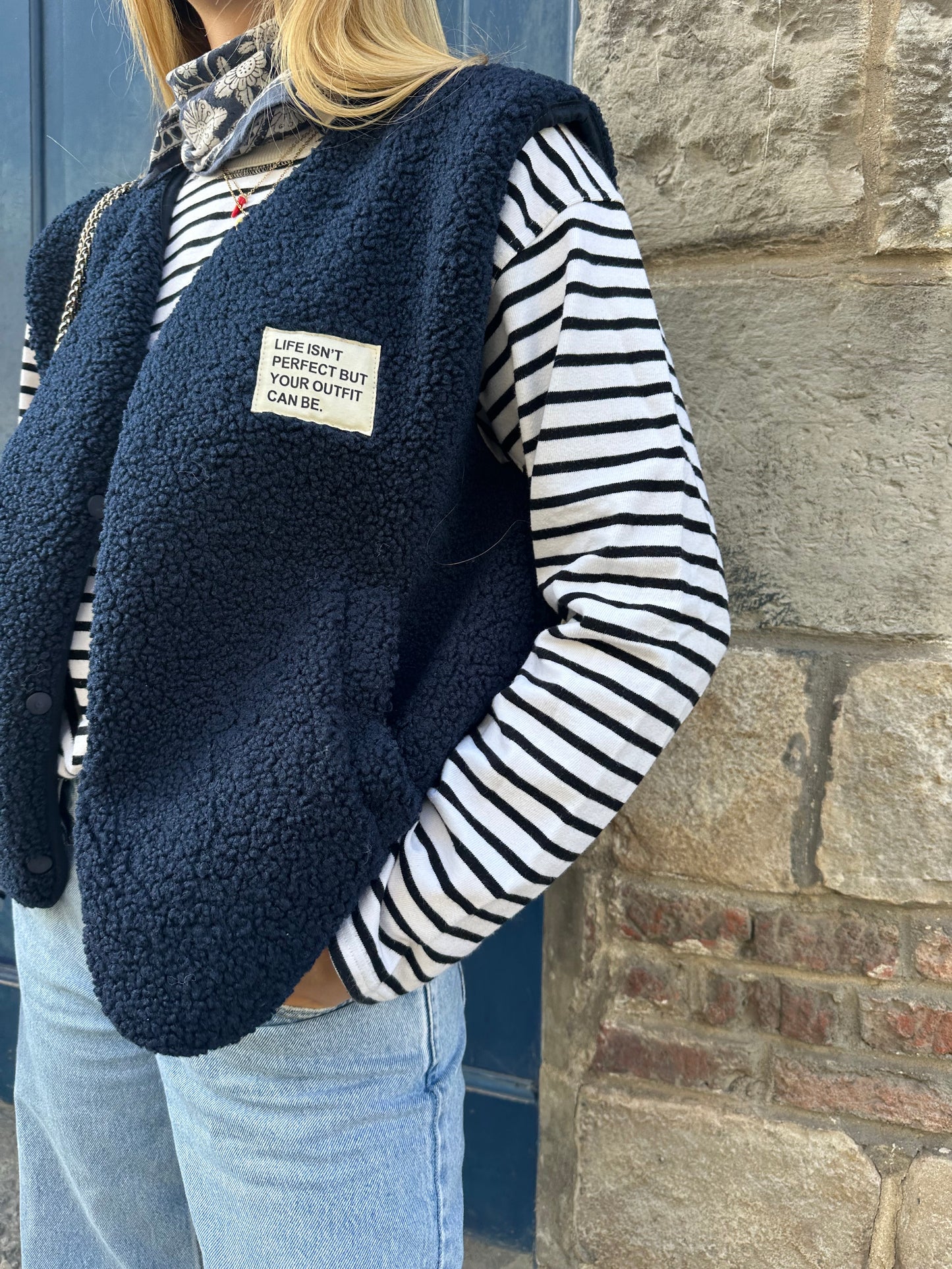 Gilet Gaby moumoute sans manches bleu marine