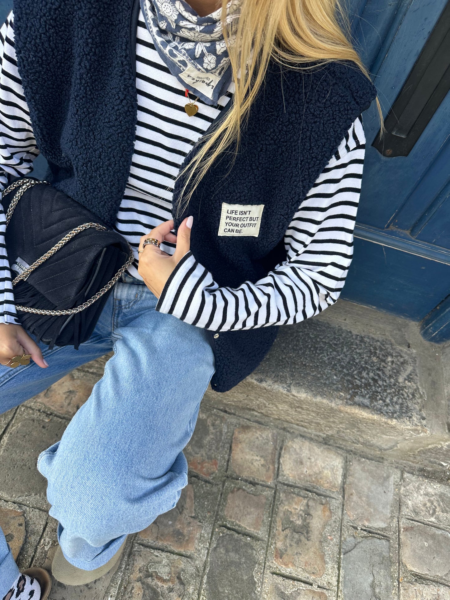 Gilet Gaby moumoute sans manches bleu marine