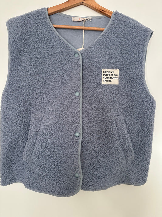 Gilet Gaby moumoute sans manches bleu clair