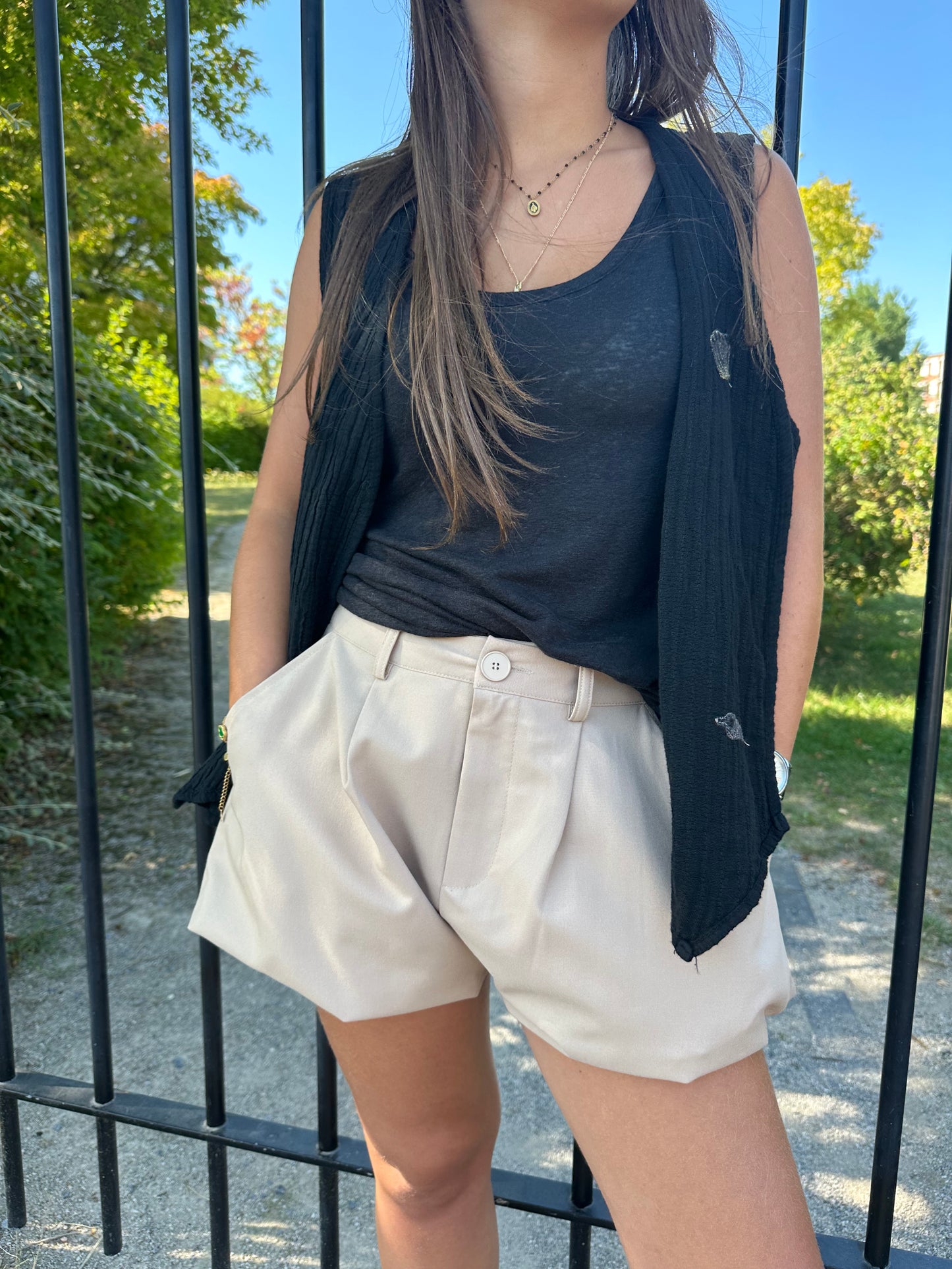 Short court Léandre effet boule beige