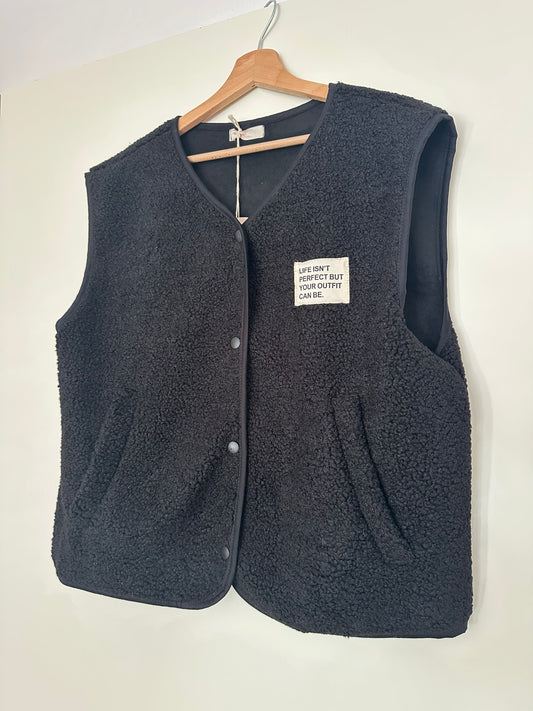 Gilet Gaby moumoute sans manches noir