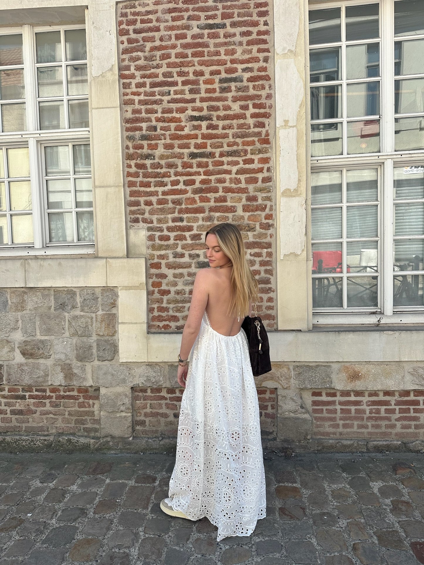 Robe longue Eléa broderie blanche