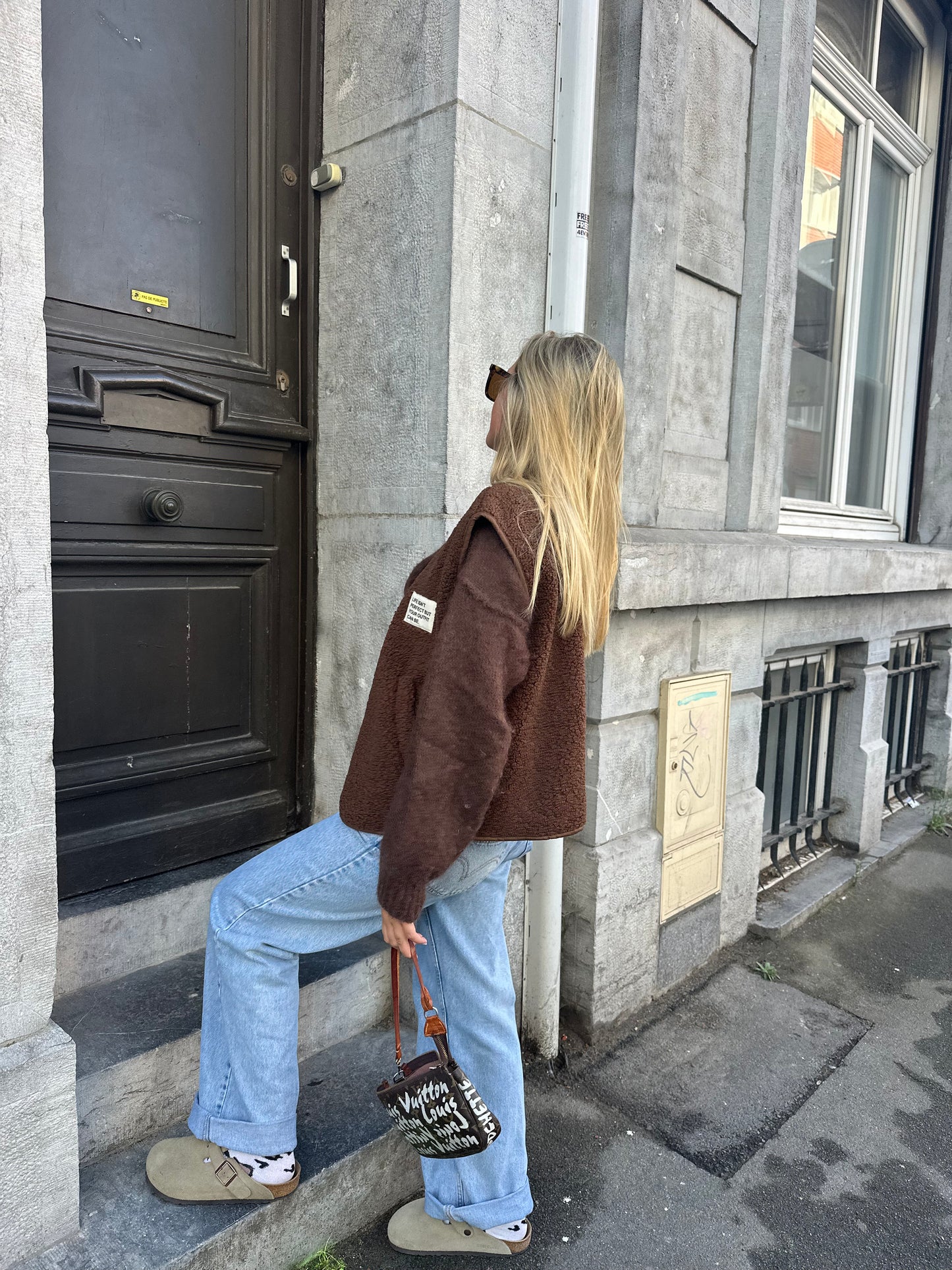 Gilet Gaby moumoute sans manches chocolat