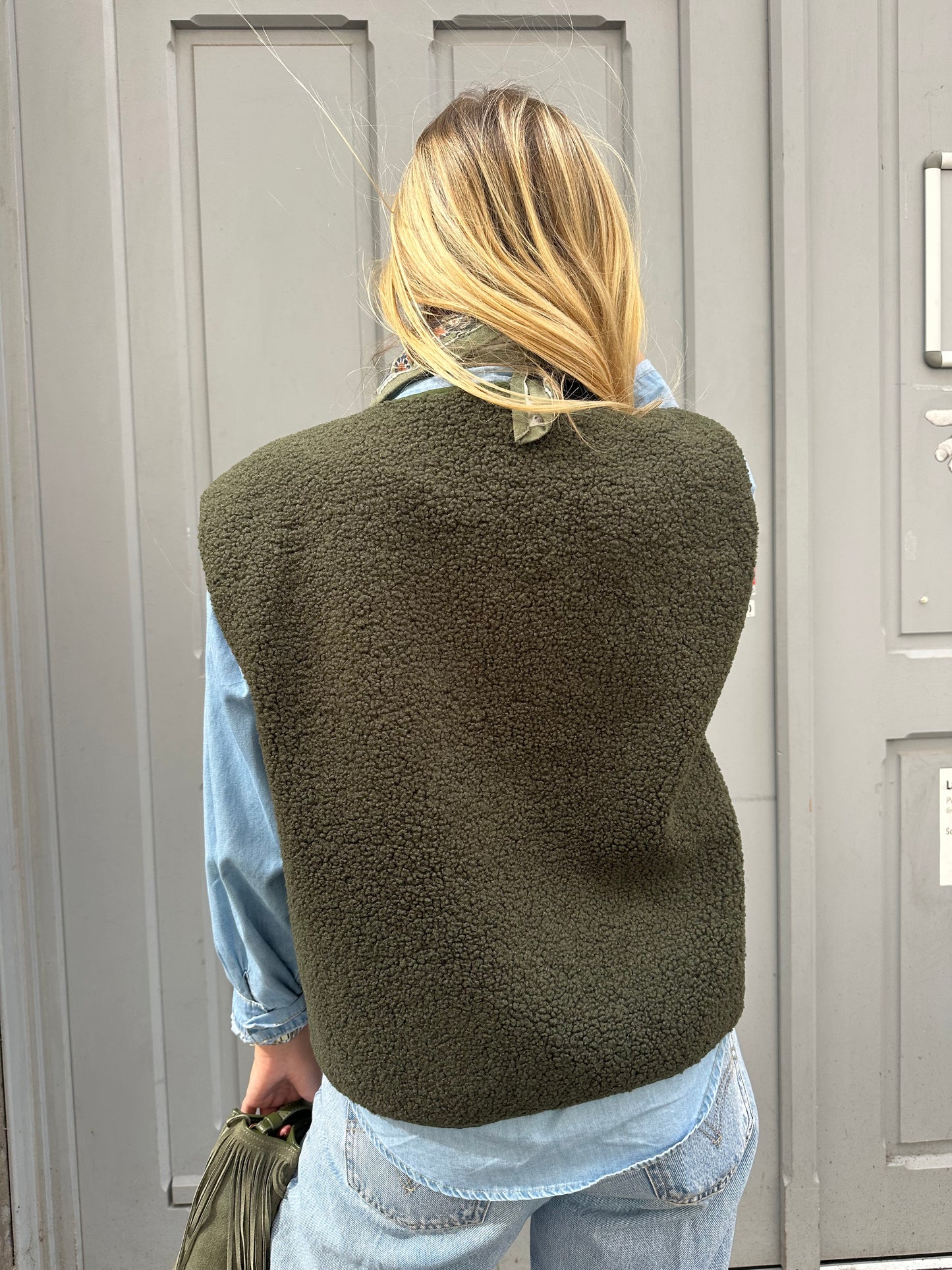 Gilet Gaby moumoute sans manches kaki