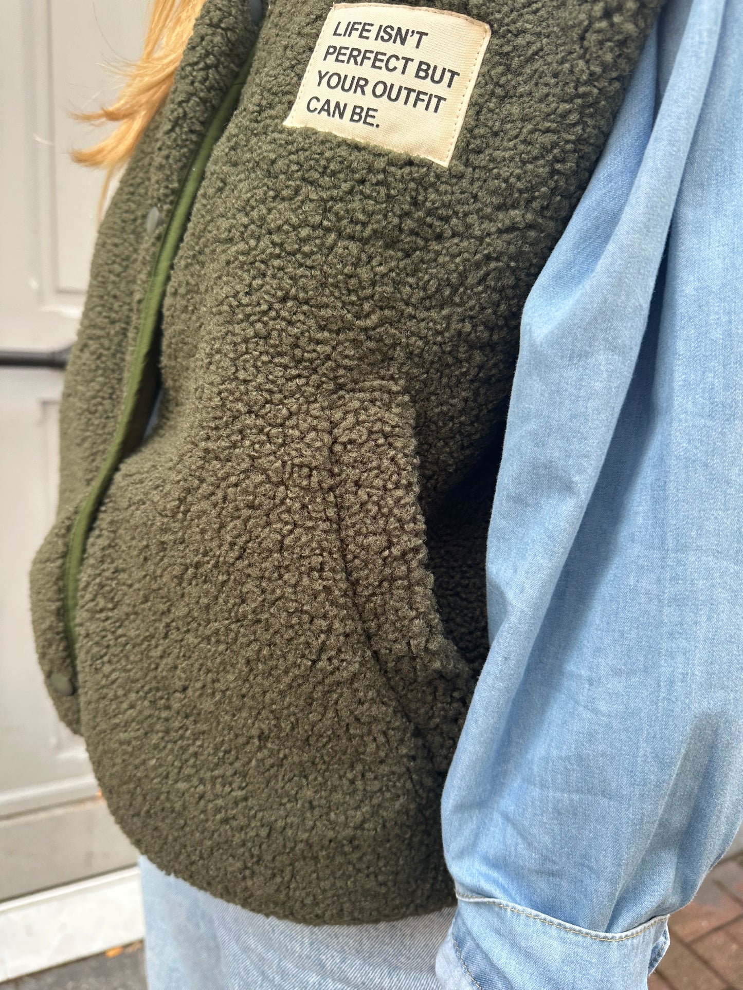 Gilet Gaby moumoute sans manches kaki