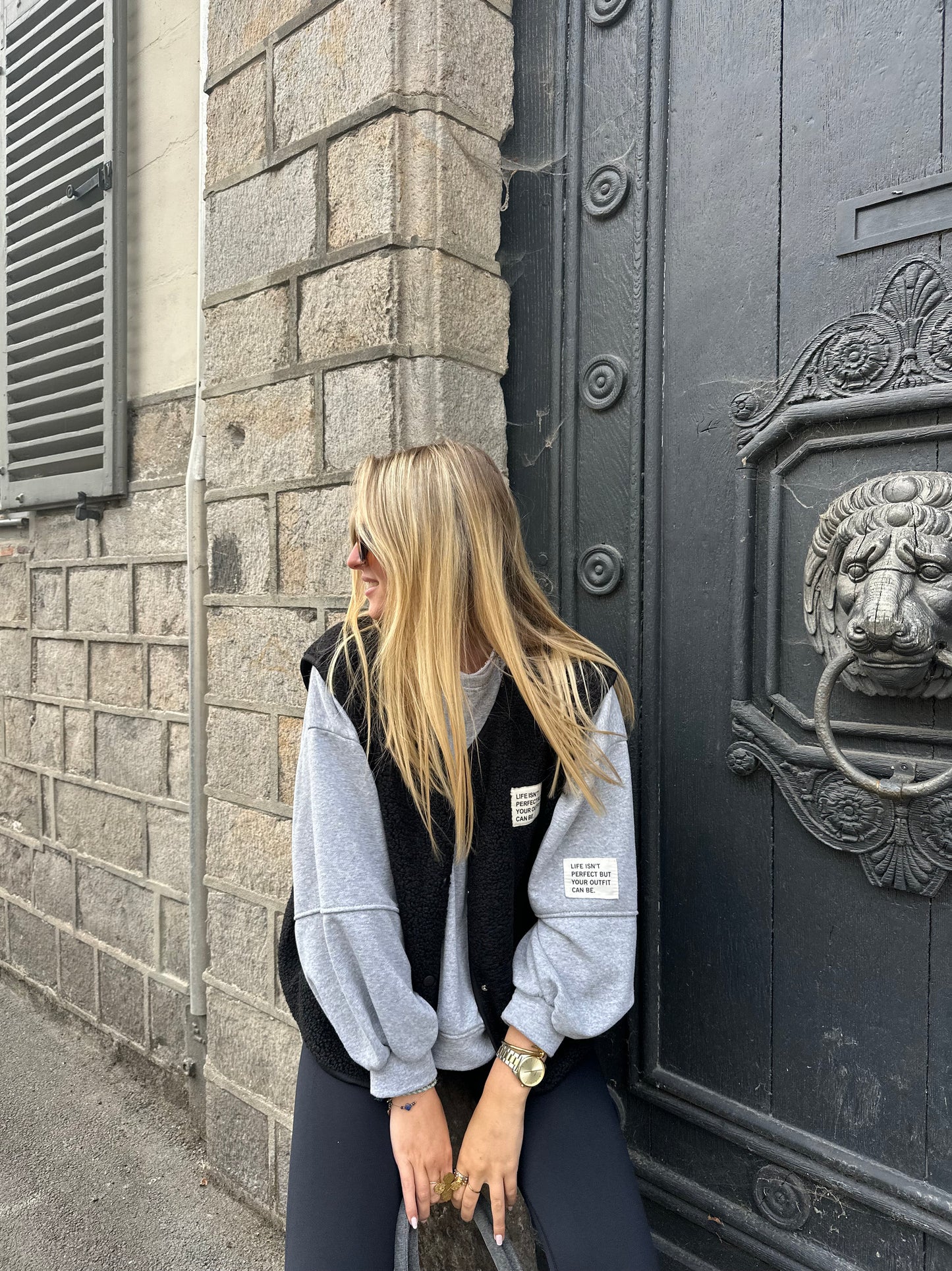 Gilet Gaby moumoute sans manches noir