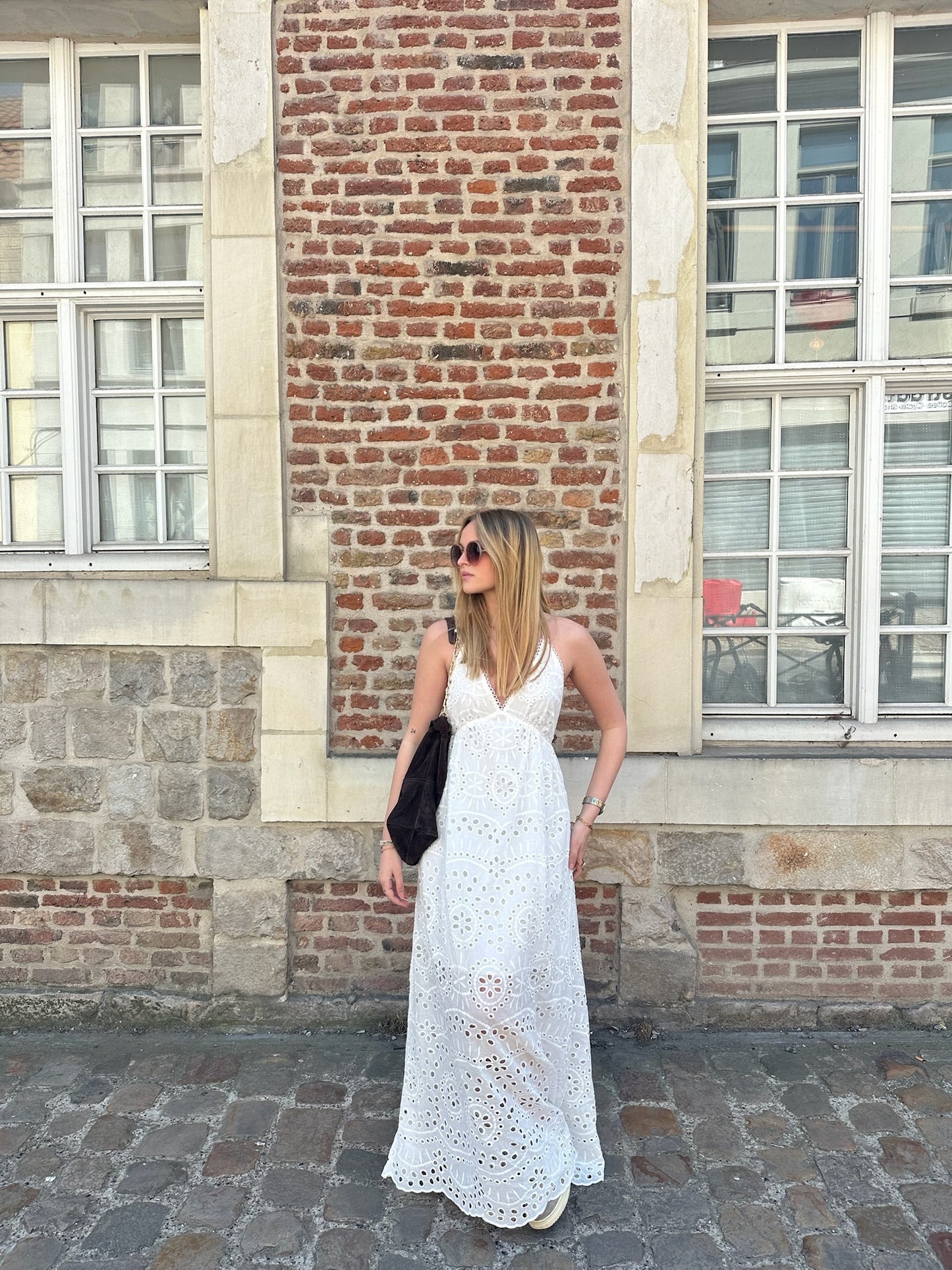 Robe longue Eléa broderie blanche